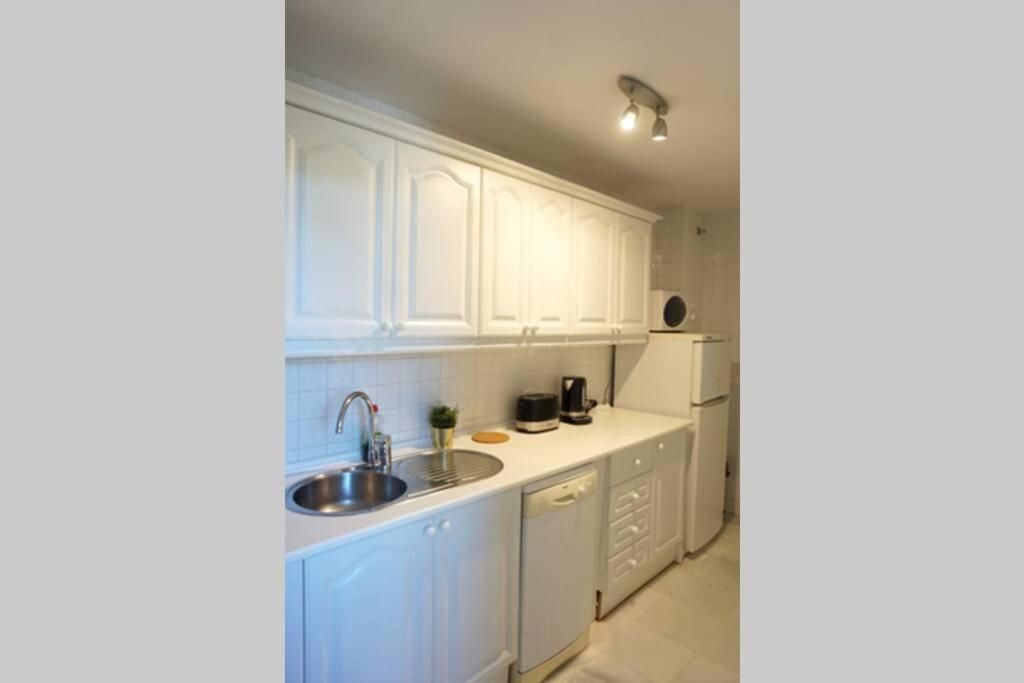 Beachside Apartment Mi Capricho Portal 7 Sitio de Calahonda Eksteriør bilde